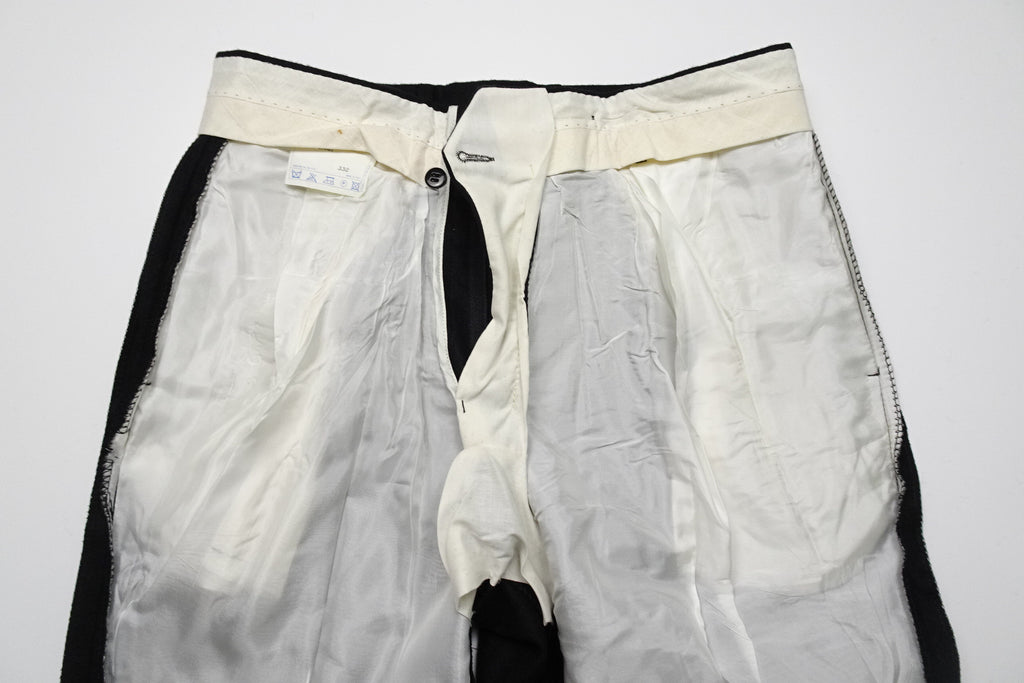 Black Flannels EU48/W32