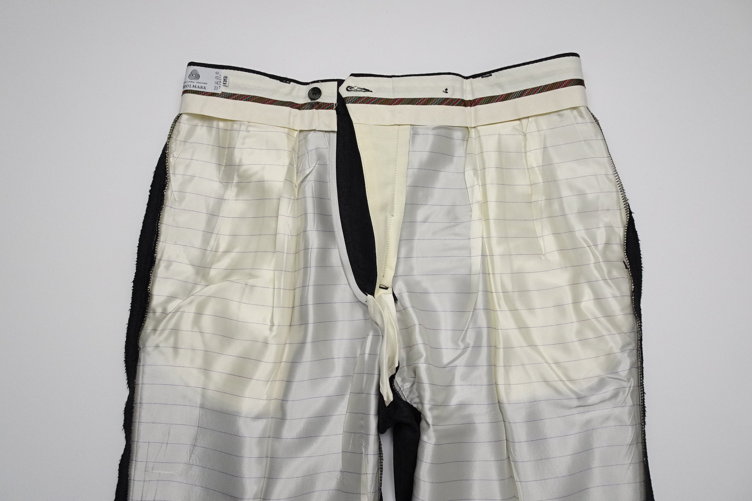 Dark Grey Flannels EU48/W32 (ATR384)