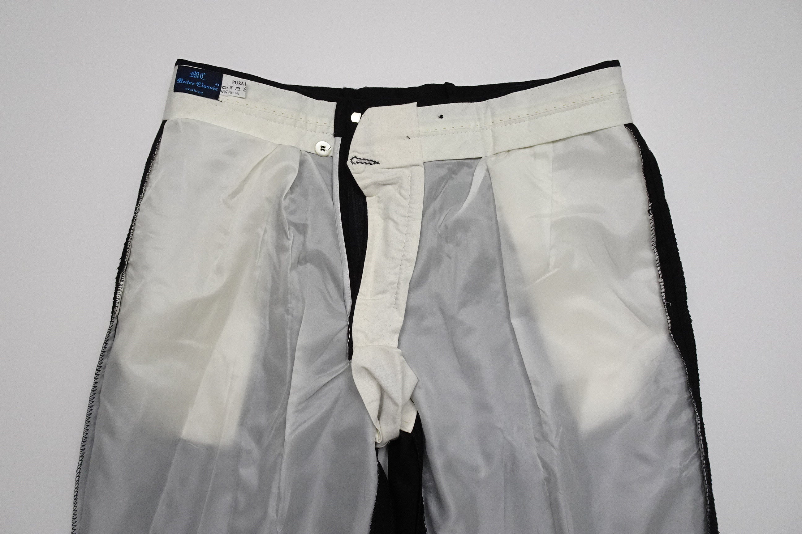 Black Flannel Trousers EU48/W32 (ATR404)