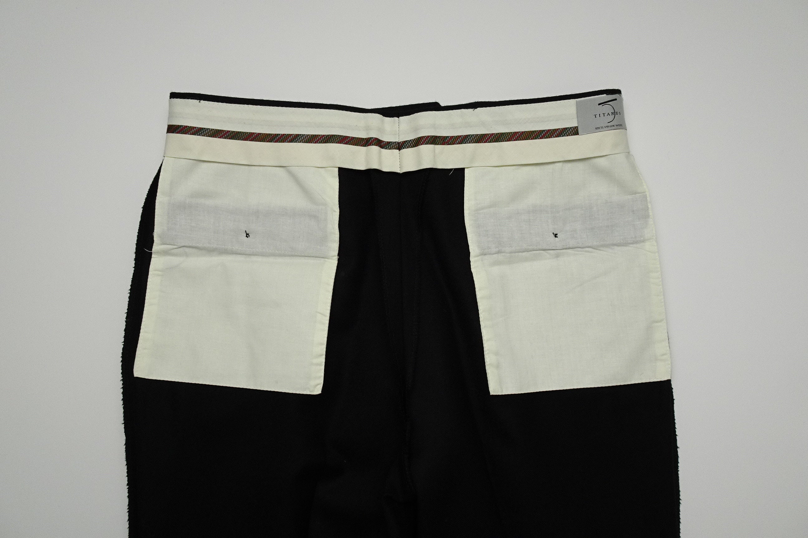 Black Flannel Trousers EU48/W32 (ATR418)