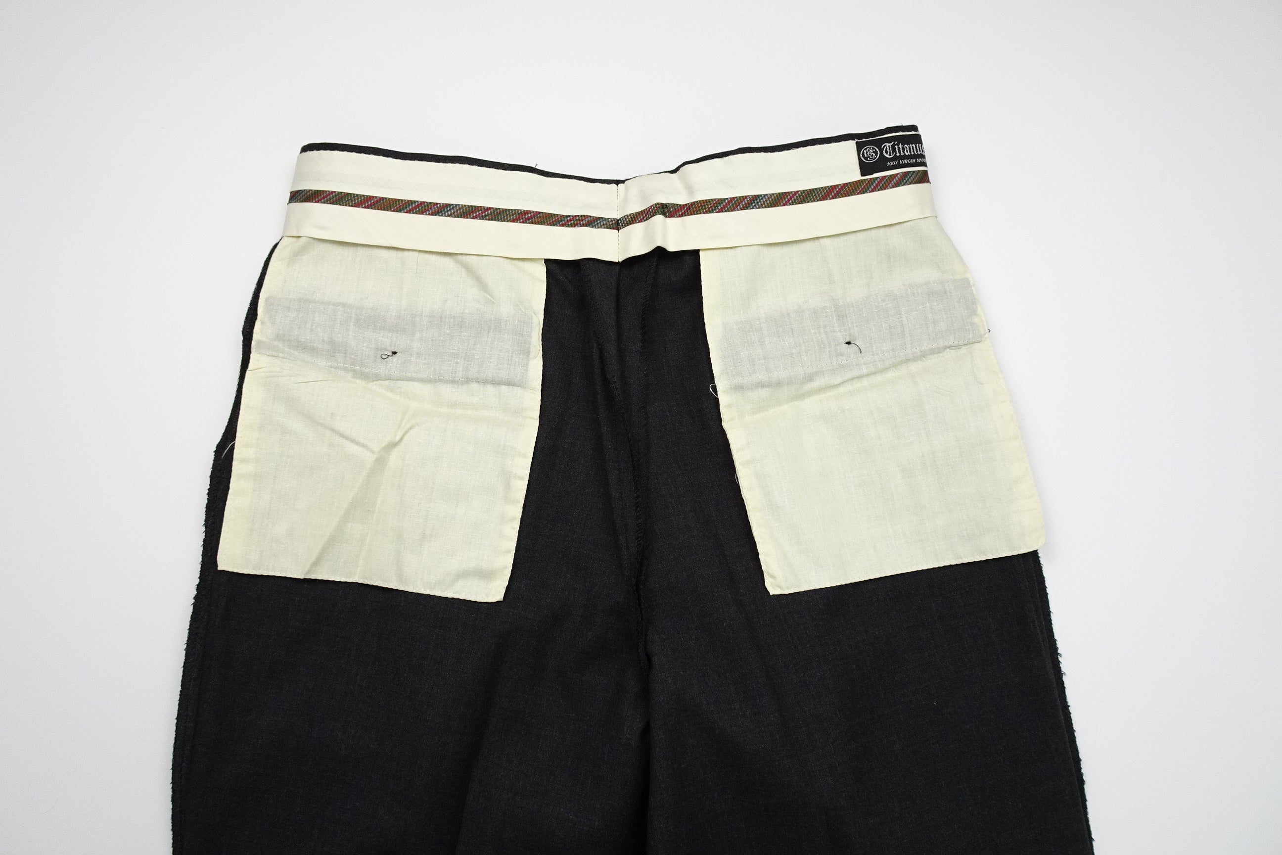 Dark Grey Fresco EU46/W30