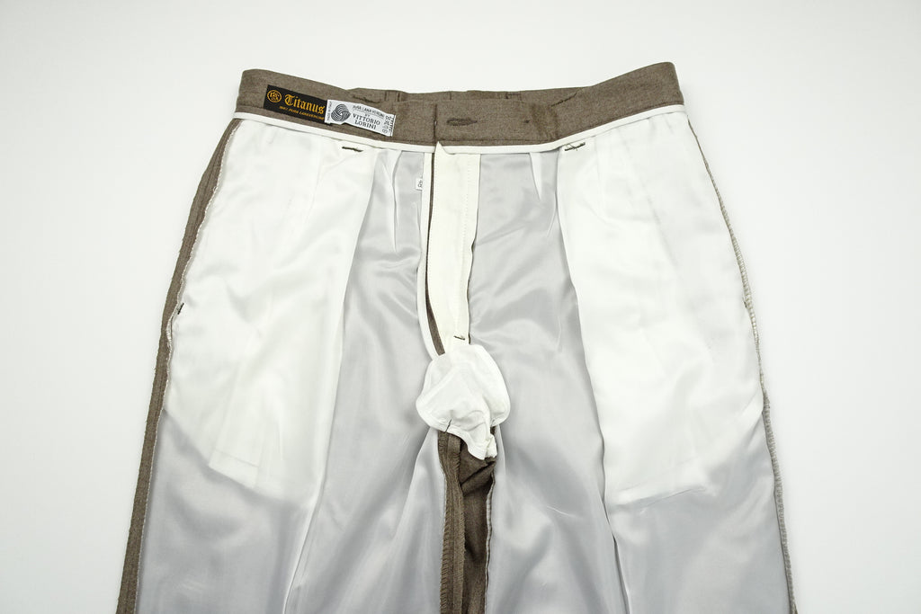 Mid Brown Flannels EU48/W32 (ATR628)