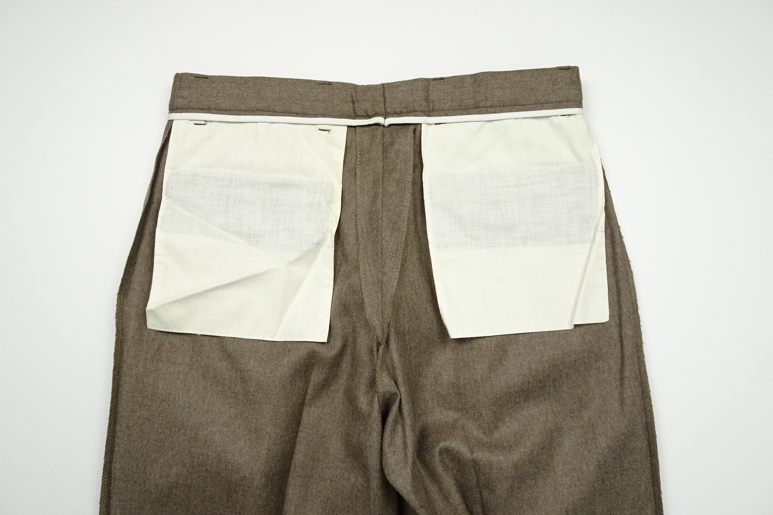 Mid Brown Flannels EU48/W32 (ATR628)