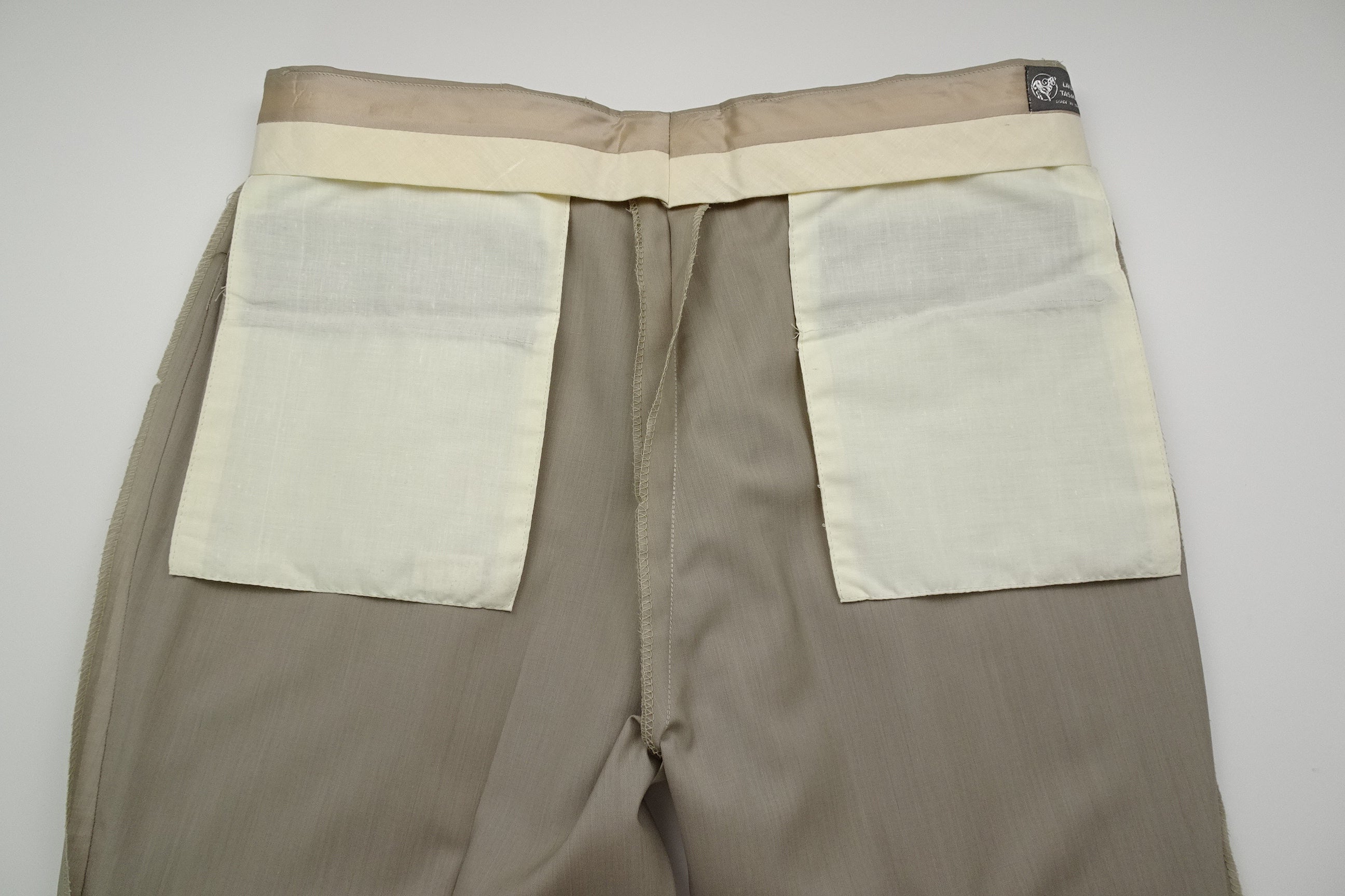 Light Brown Fresco EU52/W36