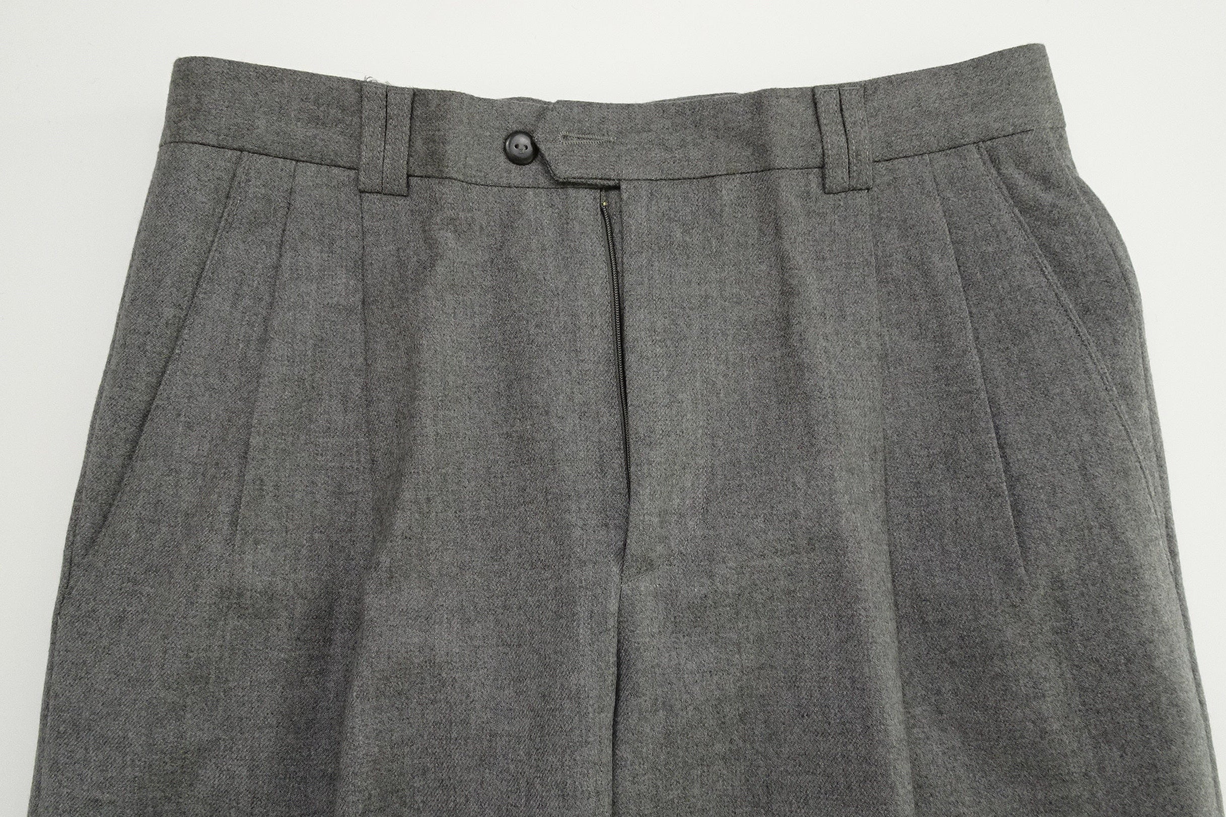 Light Grey Flannel EU48/W32